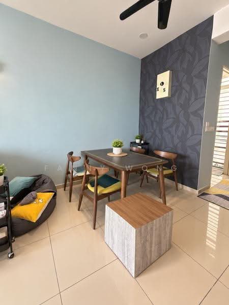 Kondominium untuk Dijual di Solaria Residences - Fanny Wong - Dining Room - PropertyGuru.com.my