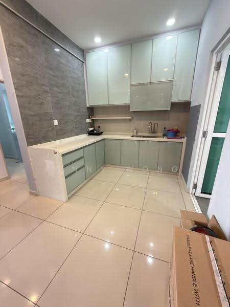 Kondominium untuk Dijual di Solaria Residences - Fanny Wong - Kitchen - PropertyGuru.com.my
