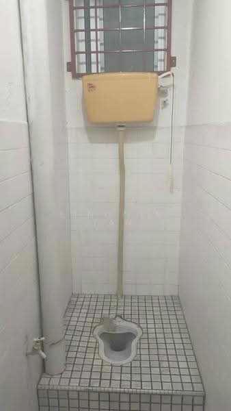 Shop / Office for Rent in Pandan Indah (Ampang) - Lincoln Tan - Bathroom - PropertyGuru.com.my