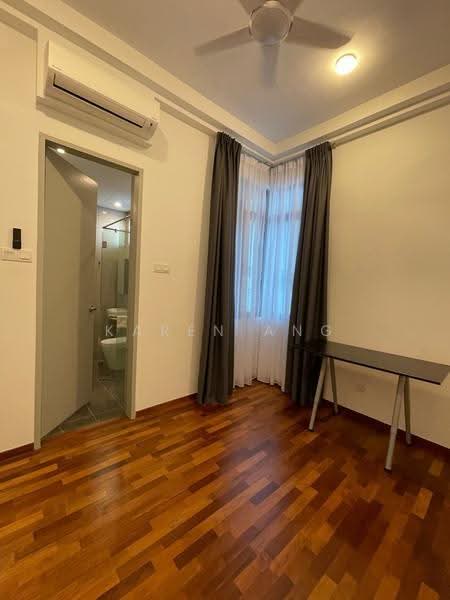 Kediaman Servis untuk Dijual di PJ Midtown - Karen Ang - Bedroom - PropertyGuru.com.my