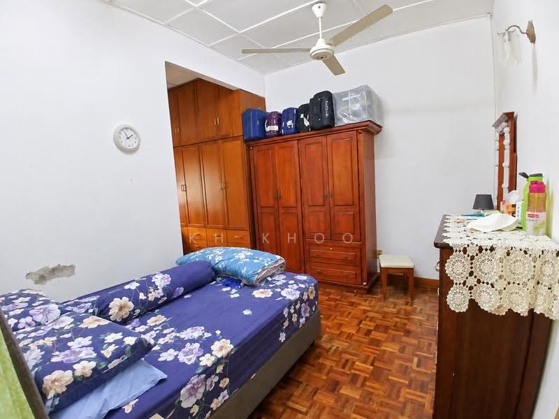 2-storey Terraced House for Sale in SS18 (Subang Jaya) - KH Khoo - Bedroom - PropertyGuru.com.my