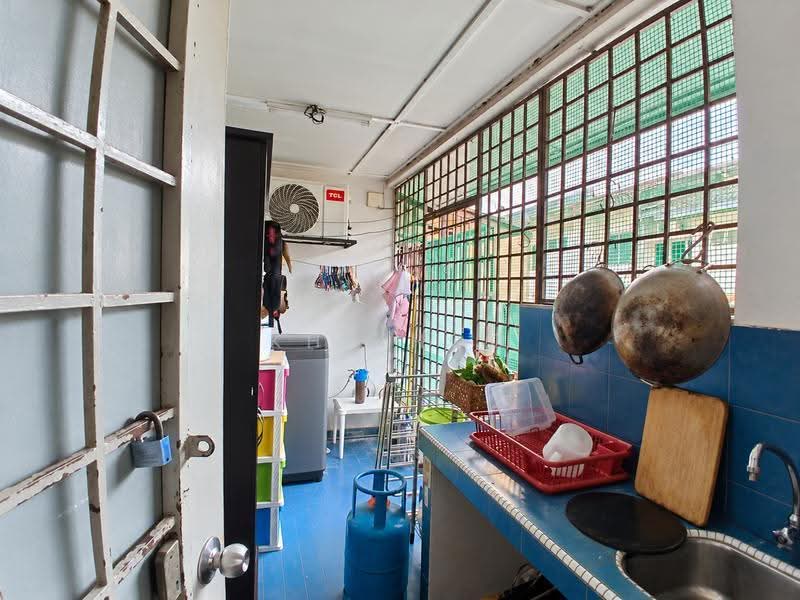 2-storey Terraced House for Sale in SS18 (Subang Jaya) - KH Khoo - Kitchen - PropertyGuru.com.my