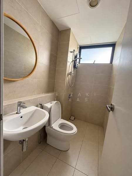 Kediaman Servis untuk Disewa di Setia City Residences - Emir Zaki Abdul Rashid - Bathroom - PropertyGuru.com.my