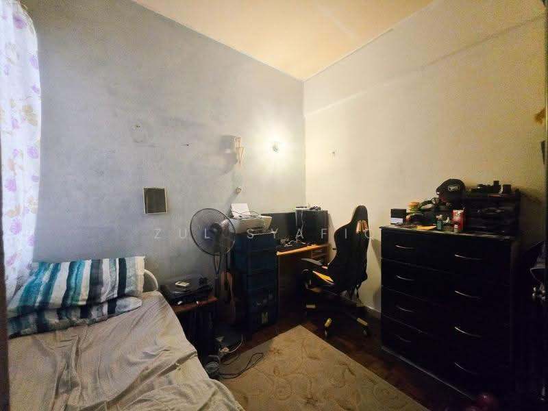 Kondominium untuk Dijual di Tiara Duta - Zul Syafiq - Bedroom - PropertyGuru.com.my