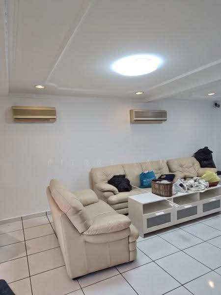 2-storey Terraced House for Rent in Pandan Perdana (Cheras) - Pierre Lam - Living Room - PropertyGuru.com.my