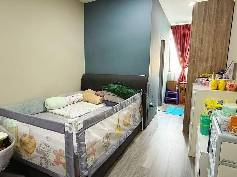 Kediaman Servis untuk Dijual di Princeton Suites - Leslie Loi - Bedroom - PropertyGuru.com.my
