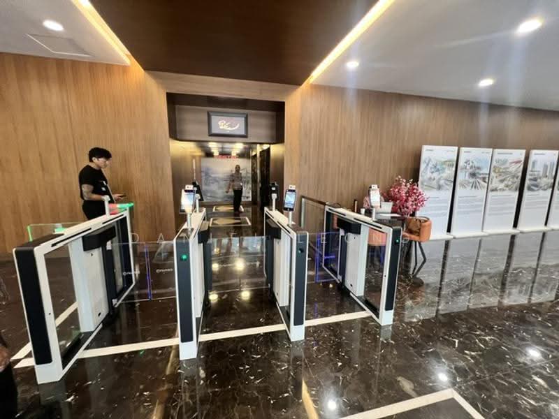 Pejabat untuk Disewa di Damansara Heights (Kuala Lumpur) - Daniel Leong - Entrance - PropertyGuru.com.my