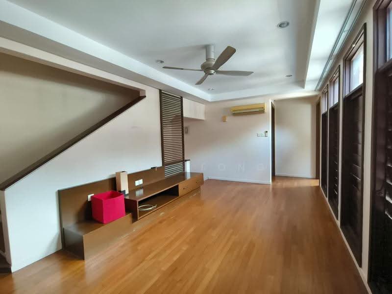 Rumah Berkembar untuk Dijual di Sri Hartamas (Kuala Lumpur) - May Leong - Living Room - PropertyGuru.com.my