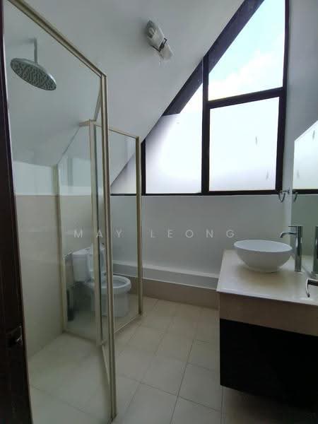 Rumah Berkembar untuk Dijual di Sri Hartamas (Kuala Lumpur) - May Leong - Bathroom - PropertyGuru.com.my