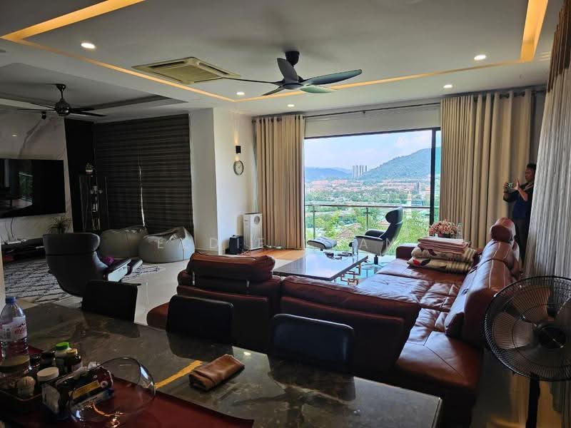Rumah Berkembar untuk Dijual di Taman Melawati (Ulu Kelang) - Eddie Chan - Living Room - PropertyGuru.com.my