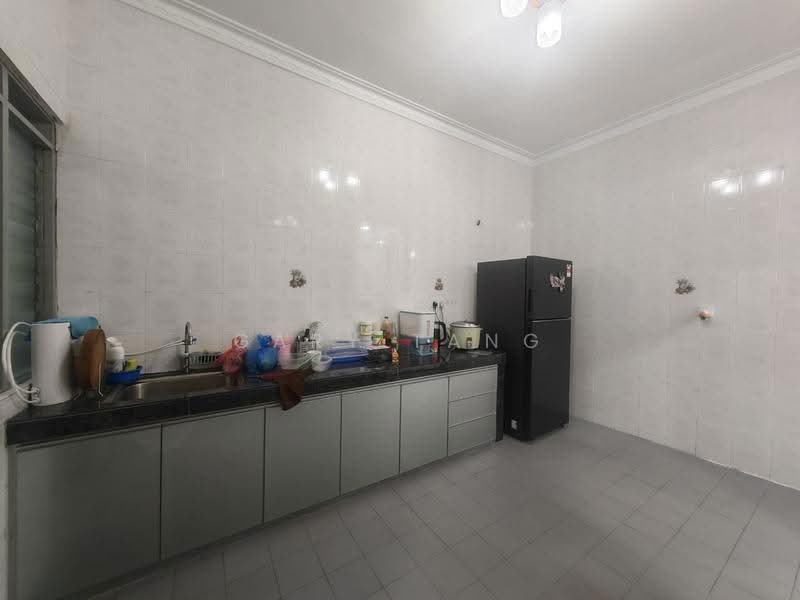 2-storey Terraced House for Sale in Taman Ipoh Timur (Ipoh) - Gary Tang - Kitchen - PropertyGuru.com.my
