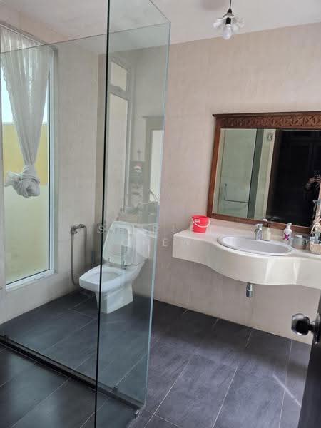 Rumah Berkembar untuk Dijual di Desa Parkcity (Kuala Lumpur) - Shirley Chew - Bathroom - PropertyGuru.com.my