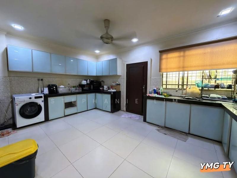 Terraced House for Sale in Taman Klang Utama (Kapar) - Stephanie Lim - Kitchen - PropertyGuru.com.my