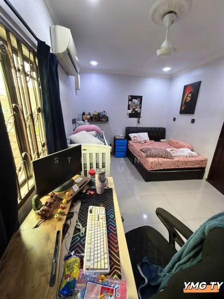 Terraced House for Sale in Taman Klang Utama (Kapar) - Stephanie Lim - Bedroom - PropertyGuru.com.my