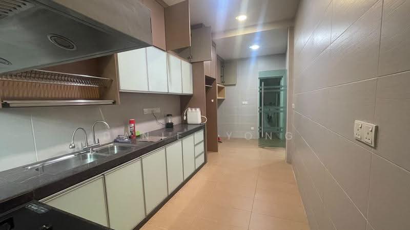 Rumah Kluster untuk Disewa di Taman Pulai Flora (Skudai) - Daniel Yong - Kitchen - PropertyGuru.com.my