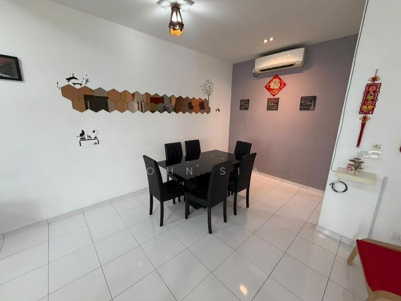 2-storey Terraced House for Sale in Taman Setia Indah (Tebrau) - John Sia - Dining Room - PropertyGuru.com.my