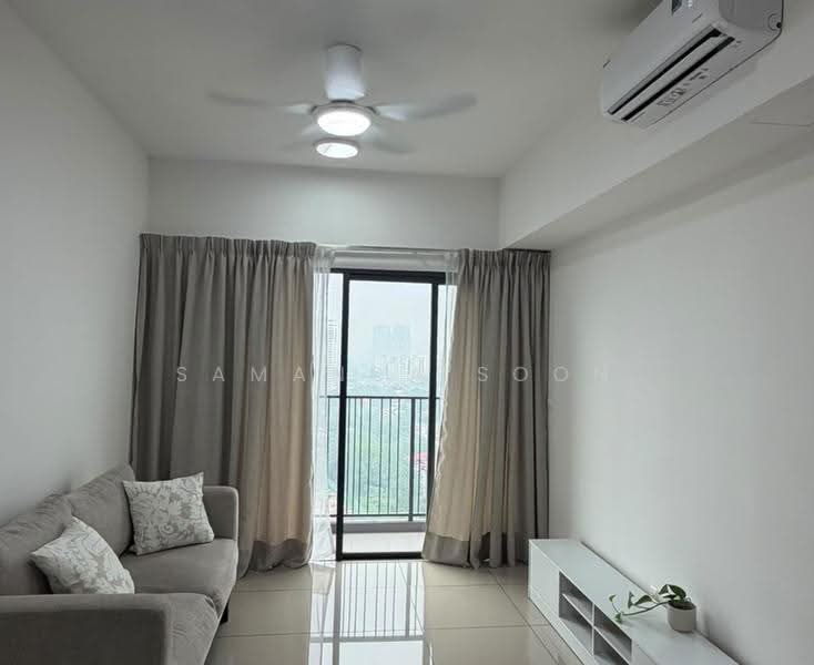 Kediaman Servis untuk Disewa di M Arisa - Samanda Soon - Living Room - PropertyGuru.com.my