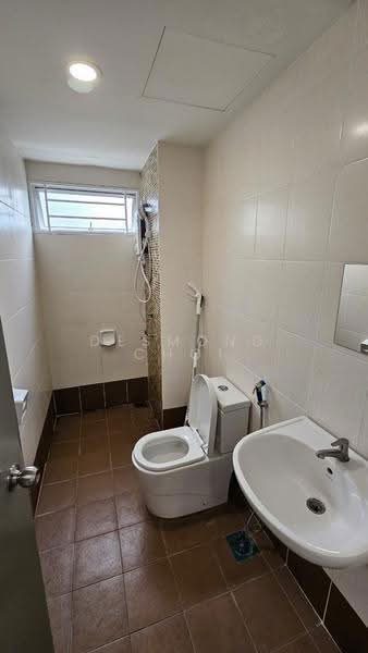Kondominium untuk Disewa di Suasana Lumayan - Desmond Choi - Bathroom - PropertyGuru.com.my