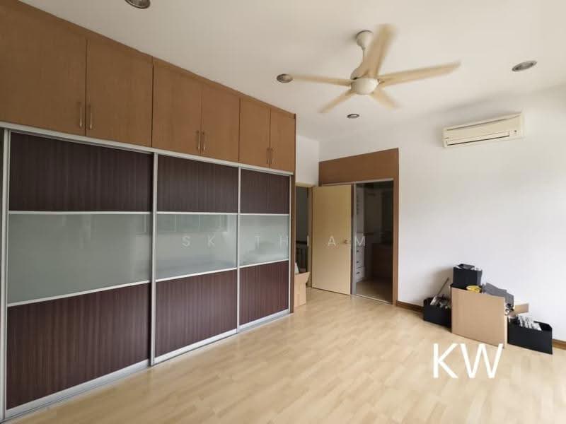 Terraced House for Sale in Kemuning Utama (Shah Alam) - SK Thiam - Bedroom - PropertyGuru.com.my
