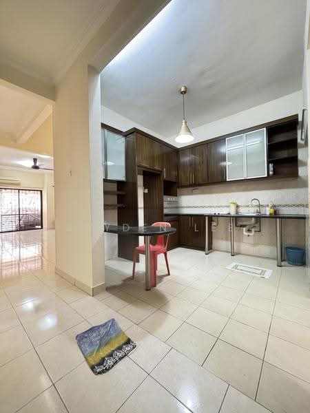 2-storey Terraced House for Sale in Bandar Kinrara Seksyen 6 (Bandar Kinrara) - Jayden Lee - Kitchen - PropertyGuru.com.my