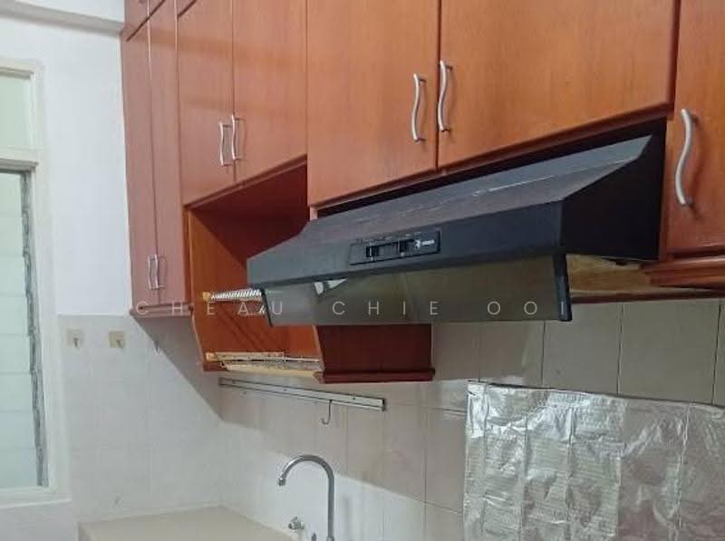 Apartment for Rent at Parkview Towers - Cheau Chie Ooi - Kitchen - PropertyGuru.com.my