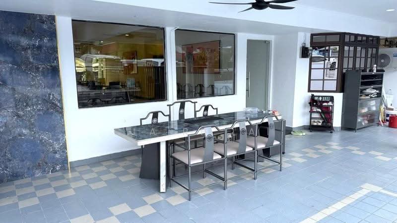 Komersial Berkembar untuk Disewa di Taman Century (Johor Bahru) - Claire Lai - Dining Room - PropertyGuru.com.my