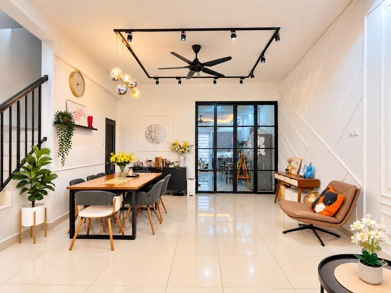 2-storey Terraced House for Sale in Taman Mutiara Rinching (Semenyih) - Fikri Yasmin - Dining Room - PropertyGuru.com.my