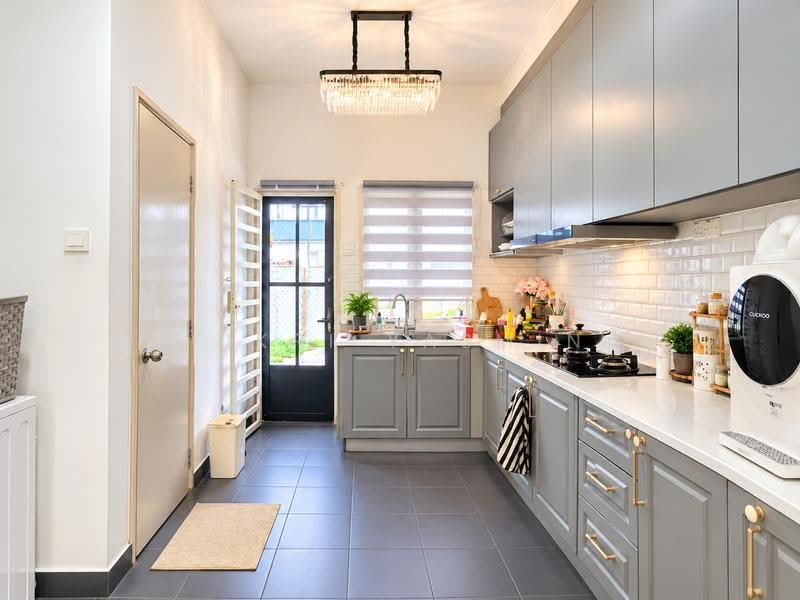 2-storey Terraced House for Sale in Taman Mutiara Rinching (Semenyih) - Fikri Yasmin - Kitchen - PropertyGuru.com.my