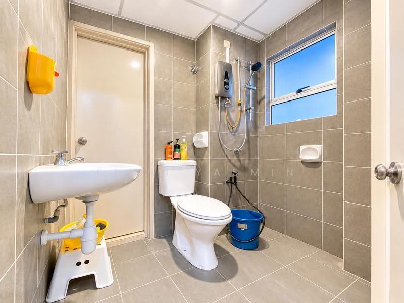 2-storey Terraced House for Sale in Taman Mutiara Rinching (Semenyih) - Fikri Yasmin - Bathroom - PropertyGuru.com.my