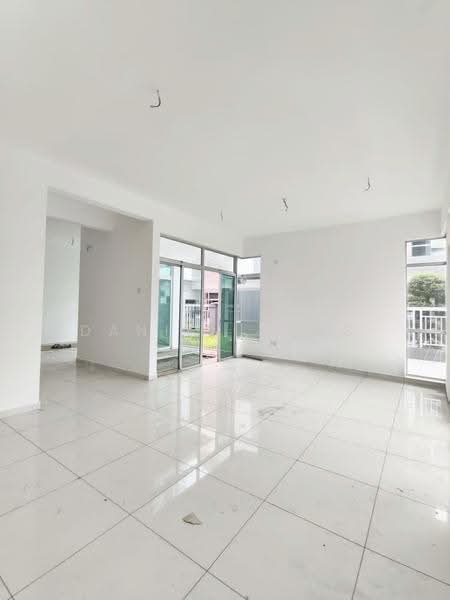2-storey Terraced House for Sale in Mutiara Rini (Skudai) - Daniel Yong - Living Room - PropertyGuru.com.my