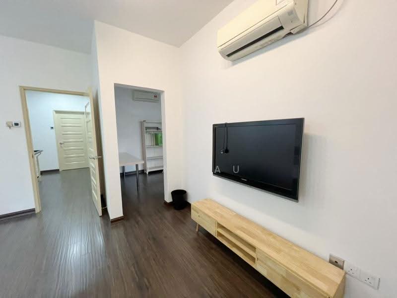 Rumah Kluster untuk Dijual di Taman Adda Heights (Tebrau) - JAN AU - Living Room - PropertyGuru.com.my