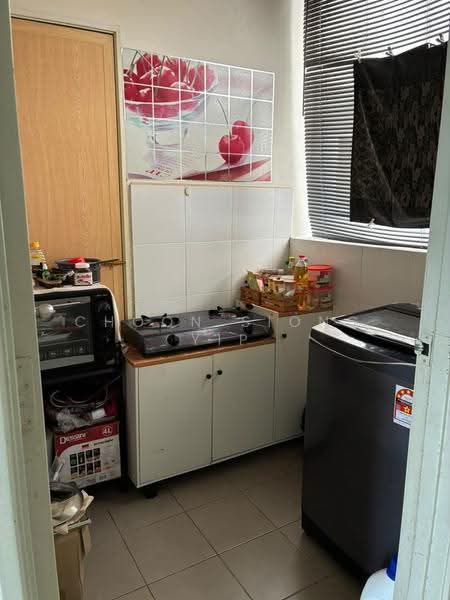 Condominium for Rent at Royale Infinity - Choon Siong Yip - Kitchen - PropertyGuru.com.my