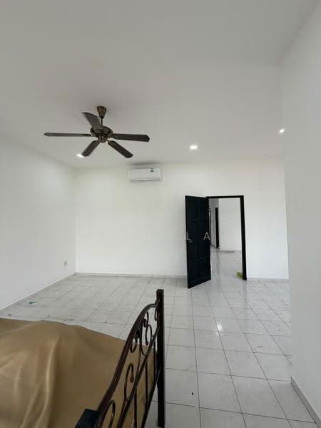 2-storey Terraced House for Rent in Taman Desa Cemerlang (Ulu Tiram) - Aries Lam - PropertyGuru.com.my