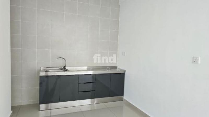 Condominium for Rent at Solaria Residences - Jey Ong - Kitchen - PropertyGuru.com.my