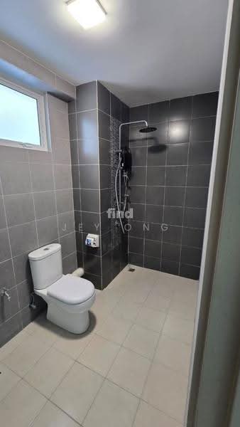 Condominium for Rent at Solaria Residences - Jey Ong - Bathroom - PropertyGuru.com.my
