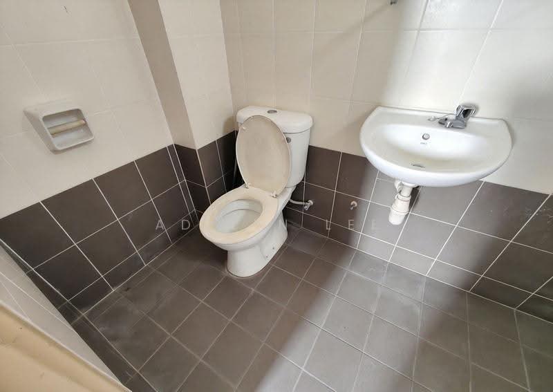 Apartment for Sale at Anggerik Residensi - Adelyn Lee - Bathroom - PropertyGuru.com.my
