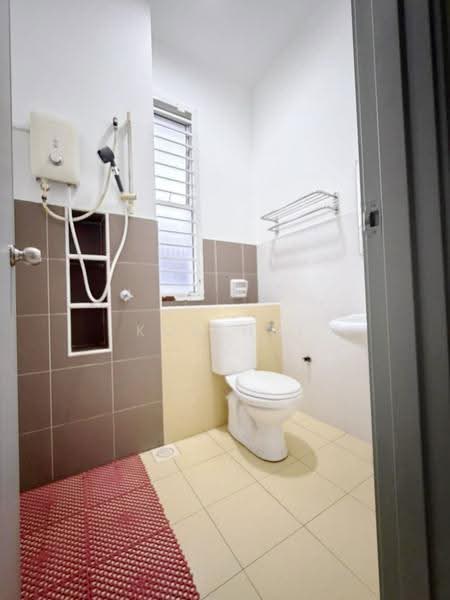 Rumah Teres 2-Tingkat untuk Dijual di Taman Setia Indah (Tebrau) - Kok Hui - Bathroom - PropertyGuru.com.my