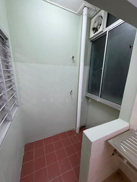 Pangsapuri untuk Disewa di Vista Shop Apartment (Damansara Damai) - Chris Yap - PropertyGuru.com.my