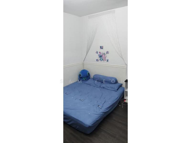 Apartment for Sale at Desa Indah Block 33 - Sam Yeoh - Bedroom - PropertyGuru.com.my