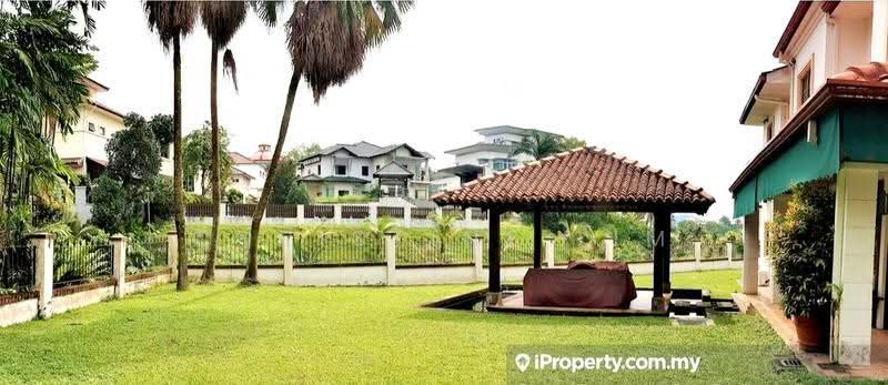 Rumah Berkembar untuk Dijual di Tropicana (Petaling Jaya) - Christine Lim - Gazebo Added - PropertyGuru.com.my