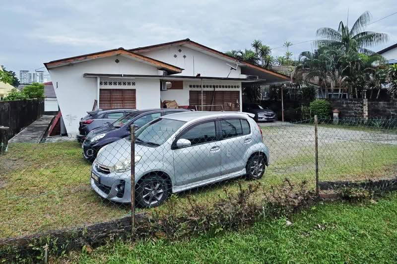 Rumah Banglo untuk Dijual di Petaling Jaya (Selangor) - Christine Lim - Exterior - PropertyGuru.com.my