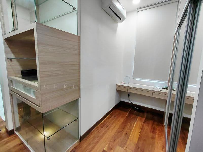 Bungalow House for Sale in Tropicana (Petaling Jaya) - Christine Lim - Master Wardrobe - PropertyGuru.com.my