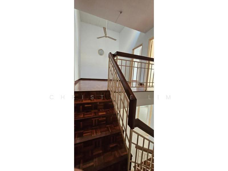2-storey Terraced House for Sale in Section 5 Sepat Puteri (Kota Damansara) - Christine Lim - Staircase Going Up - PropertyGuru.com.my
