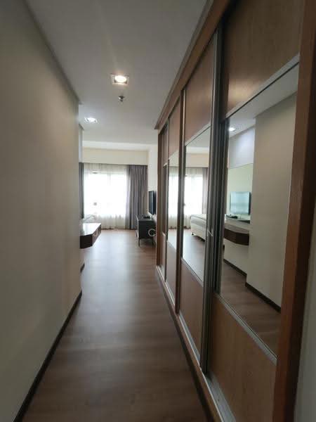 Service Residence for Sale at i-Zen @ Kiara 2 - Jo Chen - Corridor - PropertyGuru.com.my