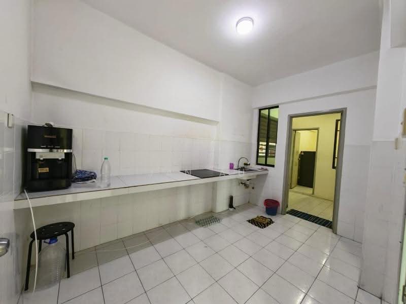Condominium for Sale at Casa Tebrau @ Seri Palma - JAN AU - Kitchen - PropertyGuru.com.my