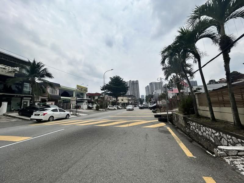 Rumah Berkembar untuk Dijual di Taman United (Jalan Klang Lama (Old Klang Road)) - Sunny Lee - PropertyGuru.com.my