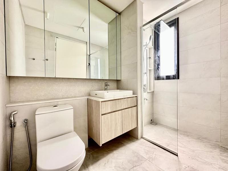 Service Residence for Sale at Jendela Residences - Yin Peng . - Bathroom - PropertyGuru.com.my