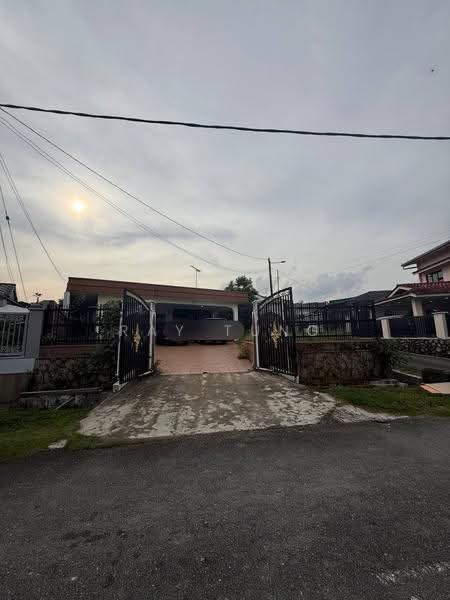 Rumah Banglo untuk Dijual di Taman Century (Johor Bahru) - Ray Tung - PropertyGuru.com.my