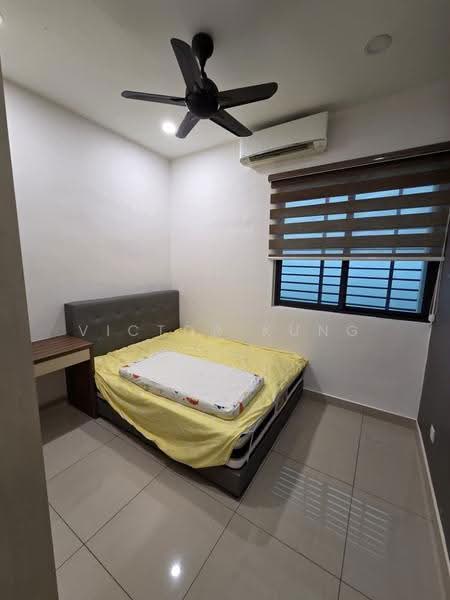 Kondominium untuk Disewa di Skyvilla @ D'Island - Victor Kung - Bedroom - PropertyGuru.com.my