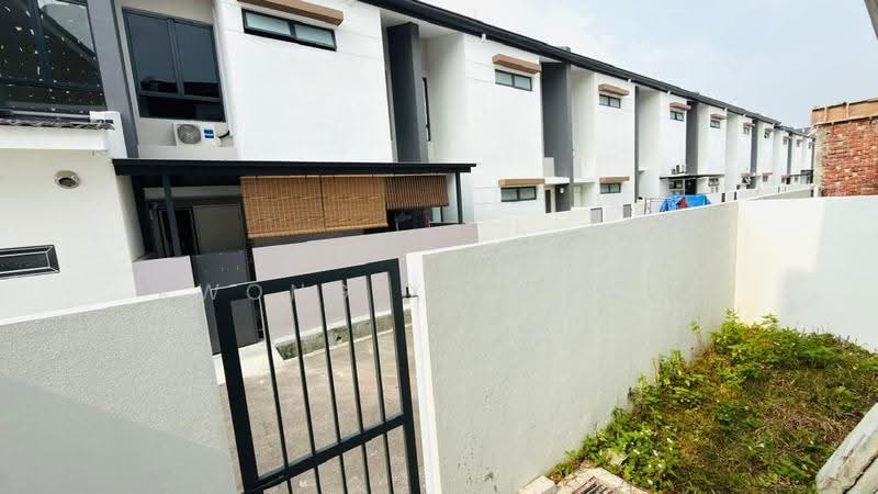 2-storey Terraced House for Rent in Kota Emerald (Rawang) - Kwong Xiao Wei - Exterior - PropertyGuru.com.my